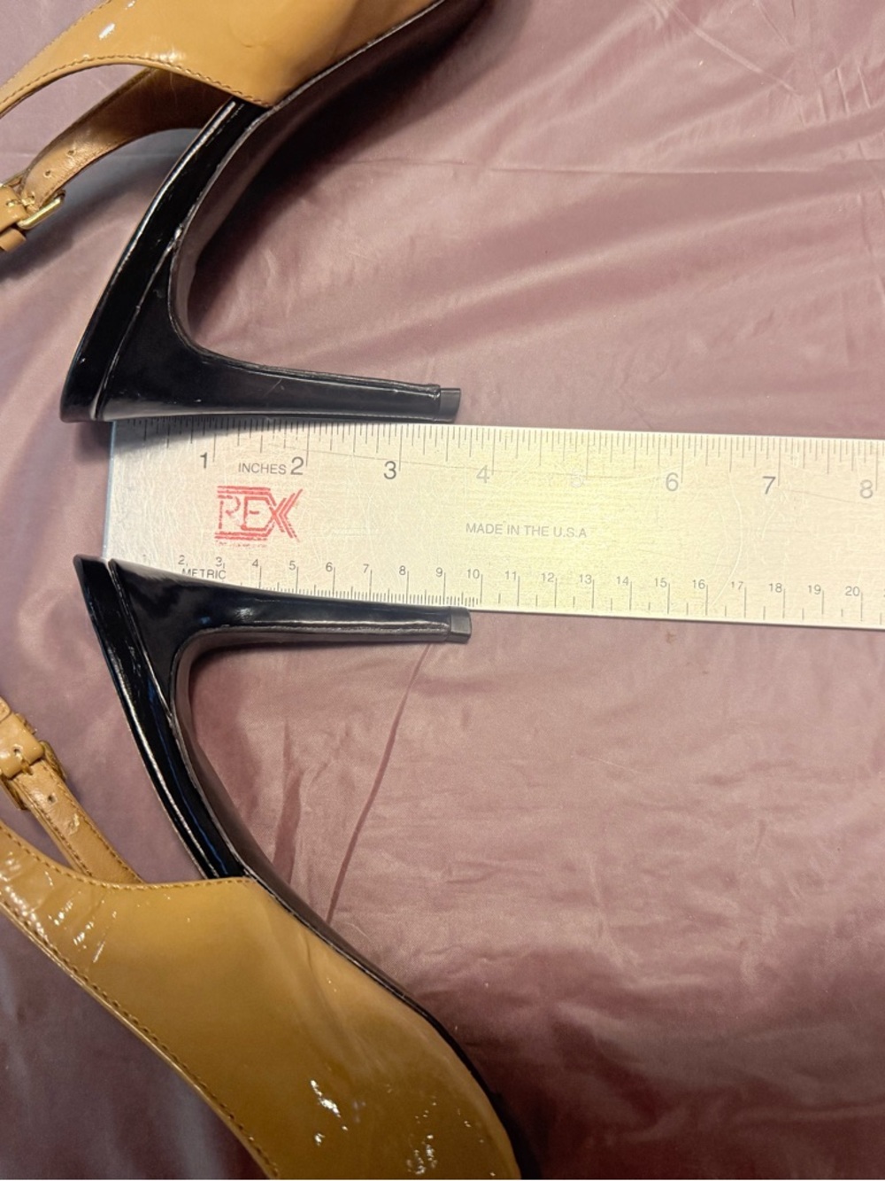 Tory Burch Tan Patent Leather Pointed Slingback Pumps Bow Black Trim Size 11 - Picture 10 of 10